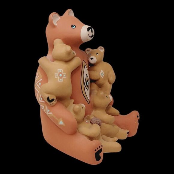 Vintage 1989 Teissedre Pottery Native American Storyteller Mama Bear with Cubs - Picture 5 of 11